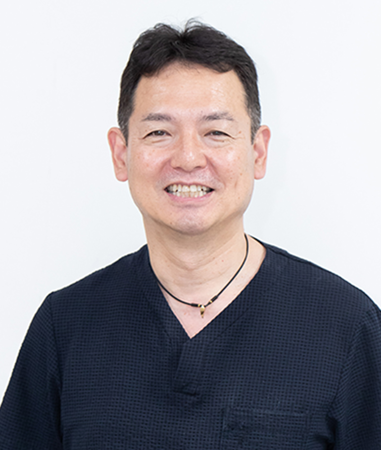 クリスタル歯科　院長　金成 雅彦（かねなり まさひこ）